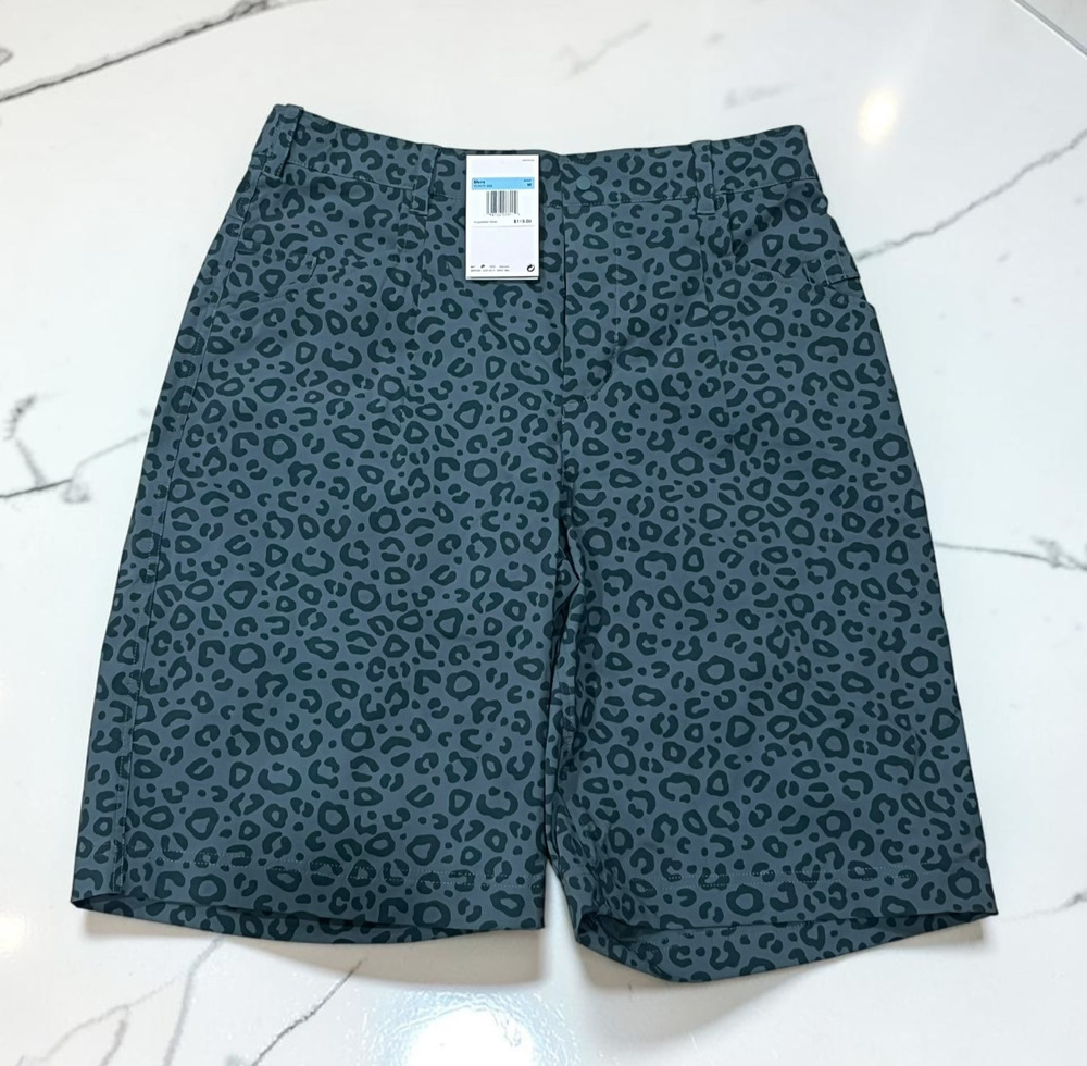 Nike Men’s Standard Fit Leopard Print Golf Shorts Gray Size Medium NWT